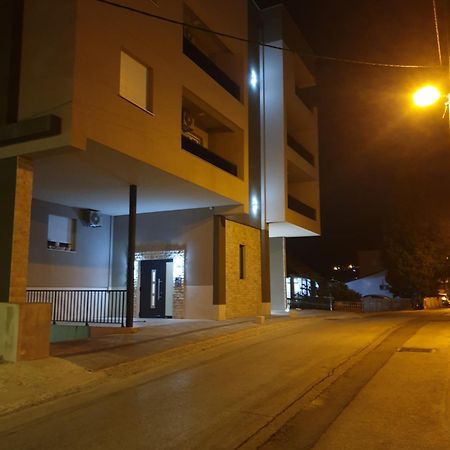 Mia Gi Luxury + Garage Apartment Мостар Екстериор снимка