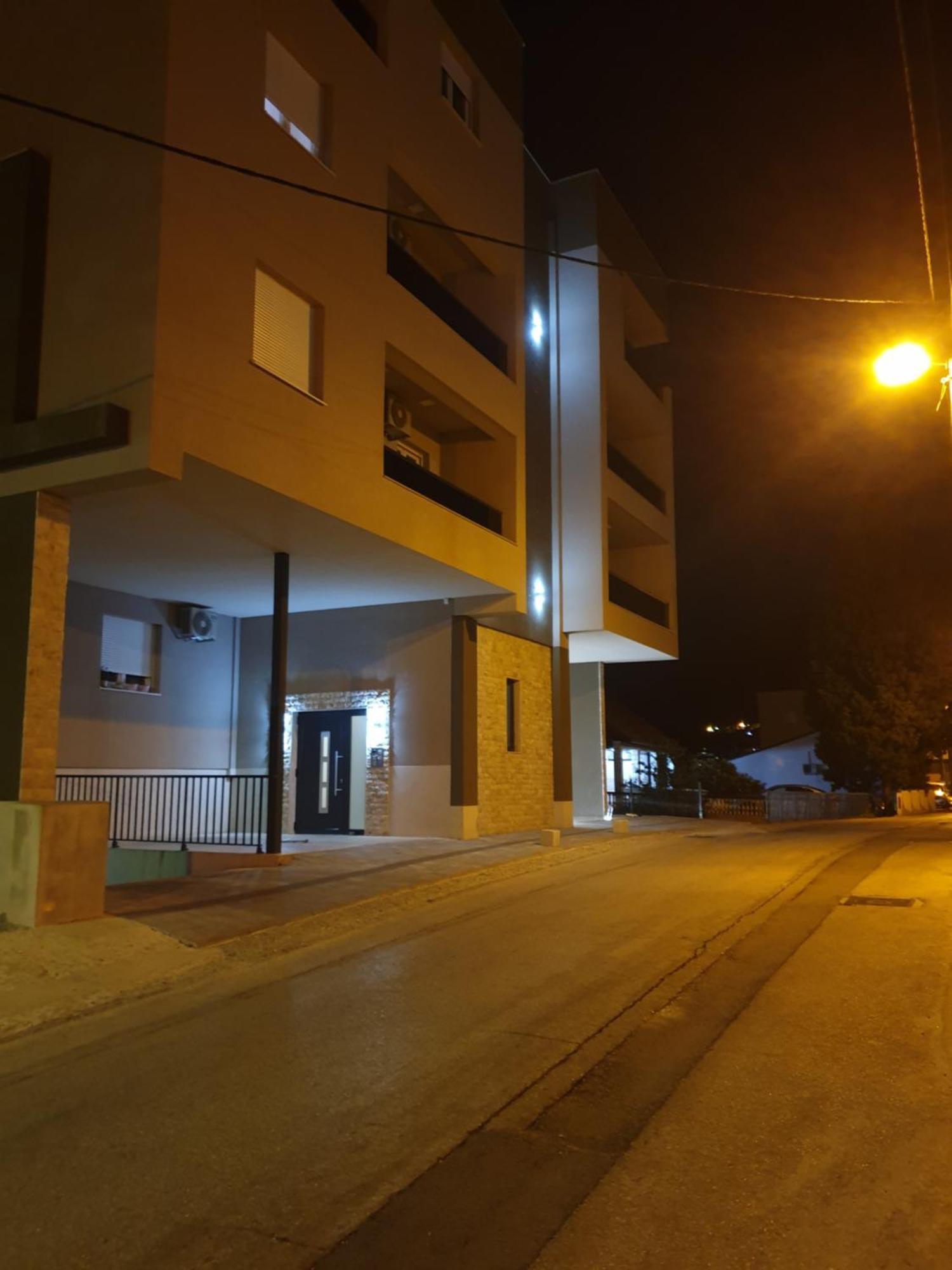 Mia Gi Luxury + Garage Apartment Мостар Екстериор снимка