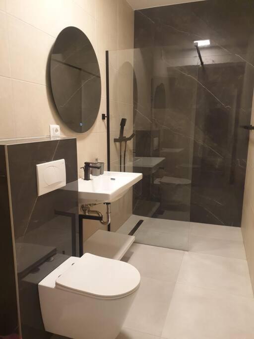 Mia Gi Luxury + Garage Apartment Мостар Екстериор снимка